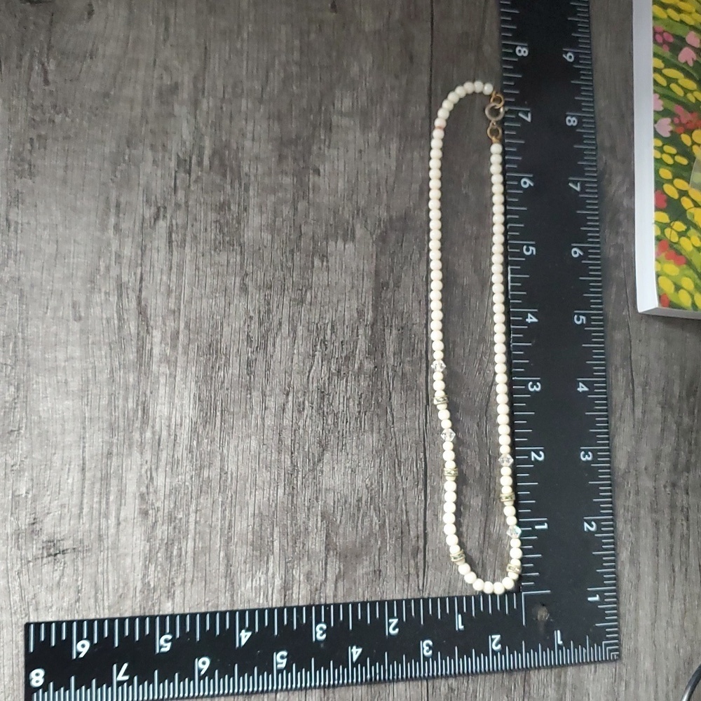 Elegant Beaded Necklace in Cream and Brown N3601 - Picture 3 of 3